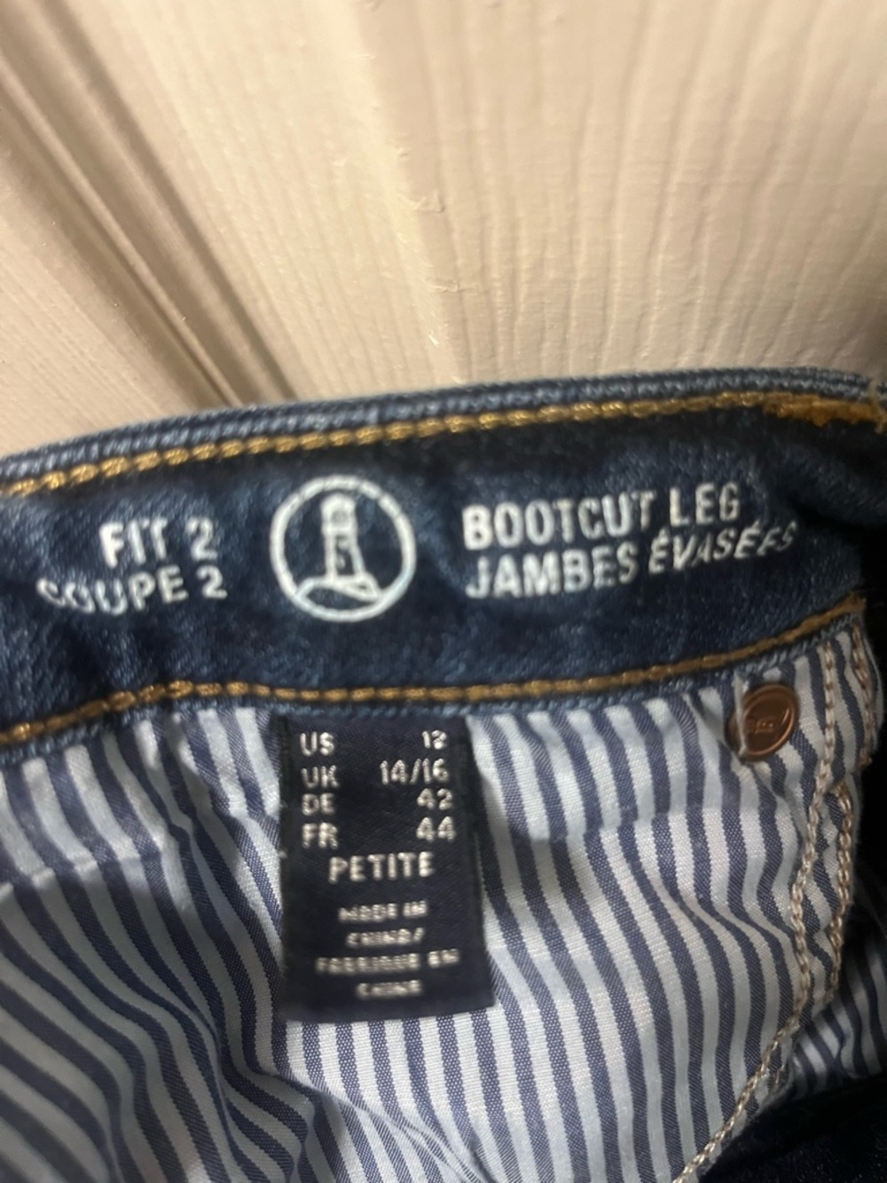 Lands' End Women's Dark Blue Boot Cut Jambes Evasees Jeans. Size 12petite - Picture 5 of 6